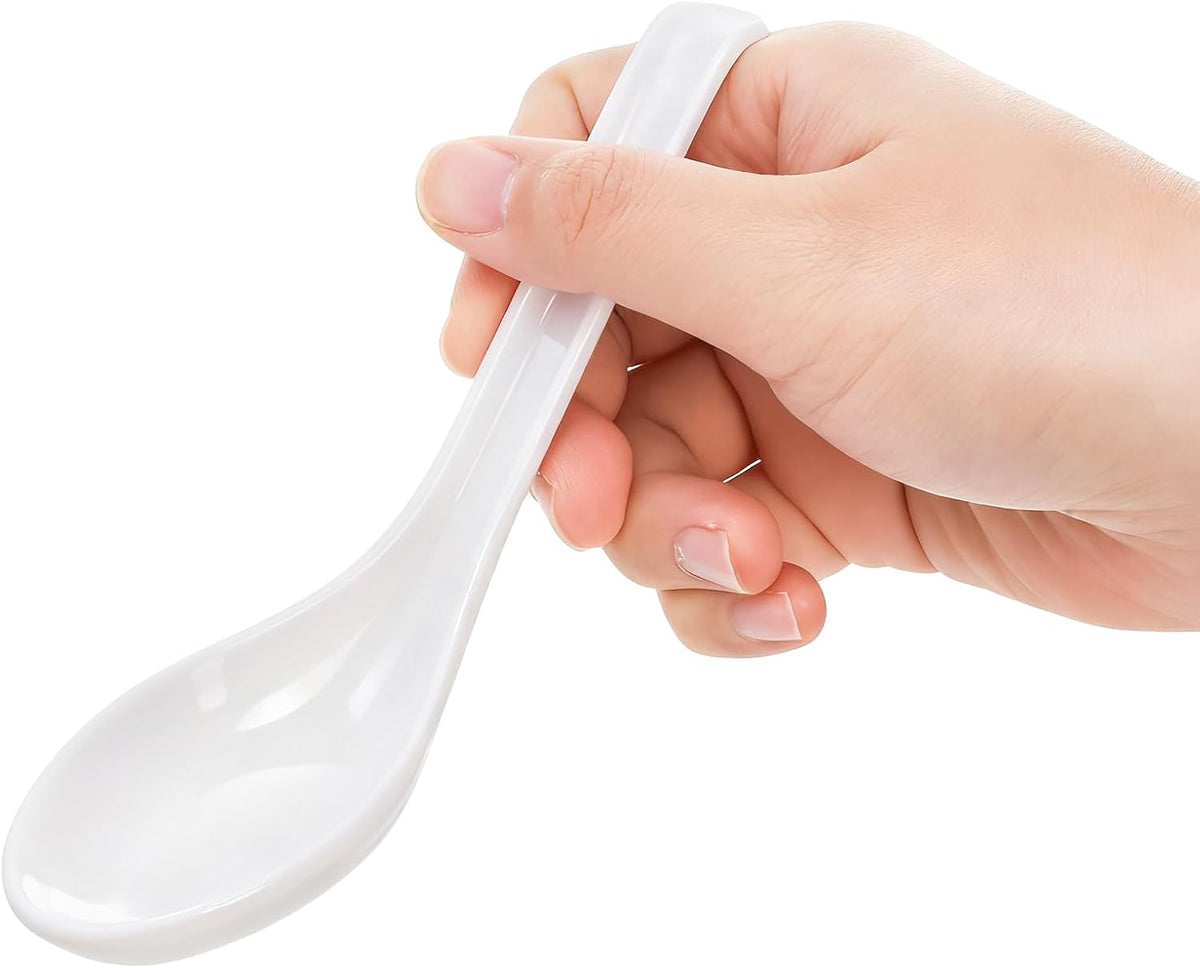 120 Pcs Asian Soup Spoon, 6.3 Inch Reusable White Plastic Spoons for Noodle Ramen Wonton Rice Dumpling Pho, Home Kitchen Restaurant, Hook Style