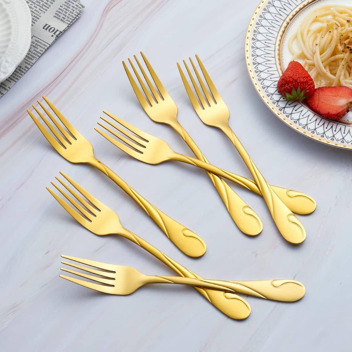 Gold Stainless Steel Flatware Set for 8, 40-Piece Silverware Set | Shiny Gold Metal Cutlery Set, Rust-Resistant, Include Spoon, Fork and Knife Set, Dishwasher Safe, for Dinner/Parties/Banquets