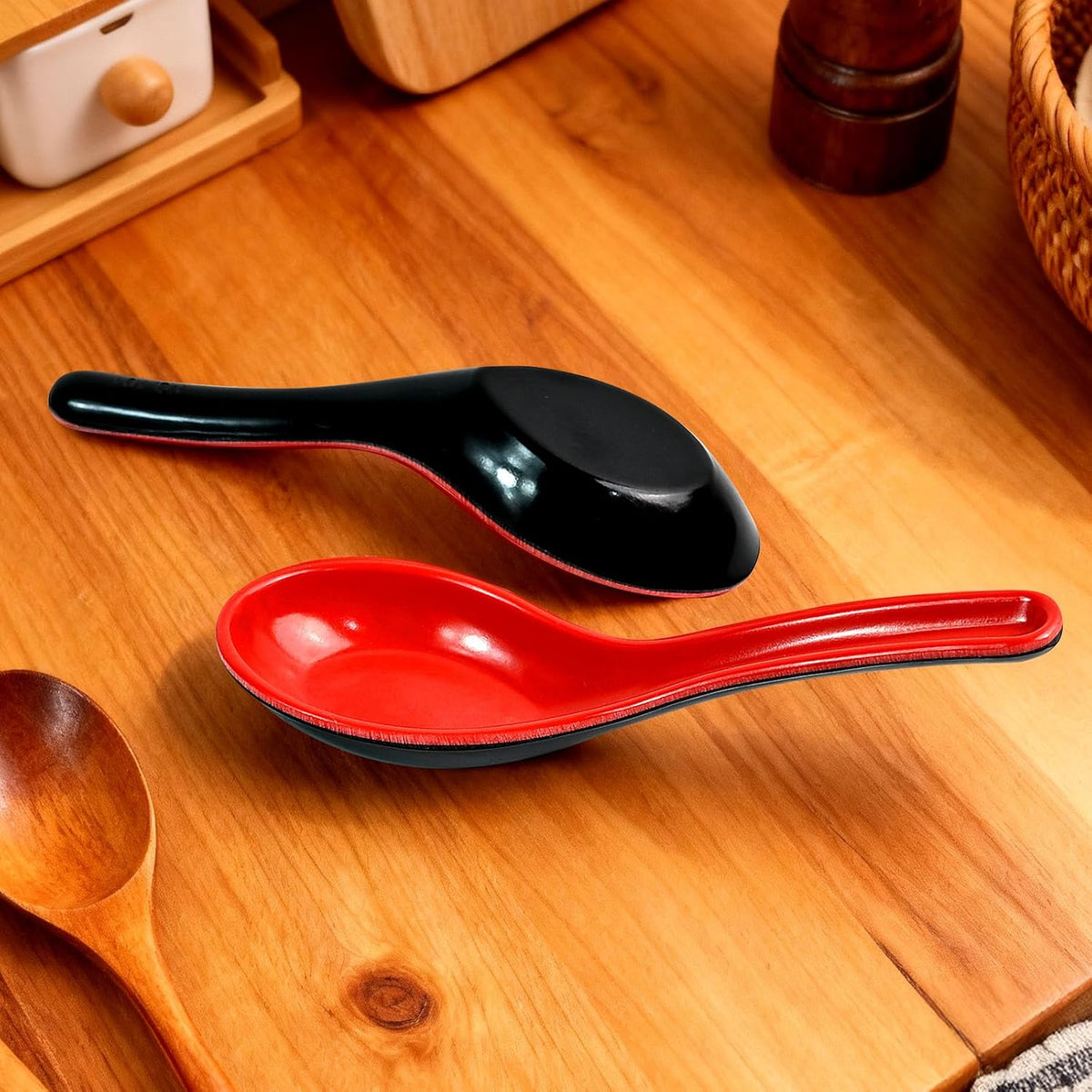 Red and Black Melamine Wonton Soup Spoons, 2 Count | Chinese Japanese Miso Ramen Dumpling Pho Rice Noodle Soba Soup Spoons.unbreakable