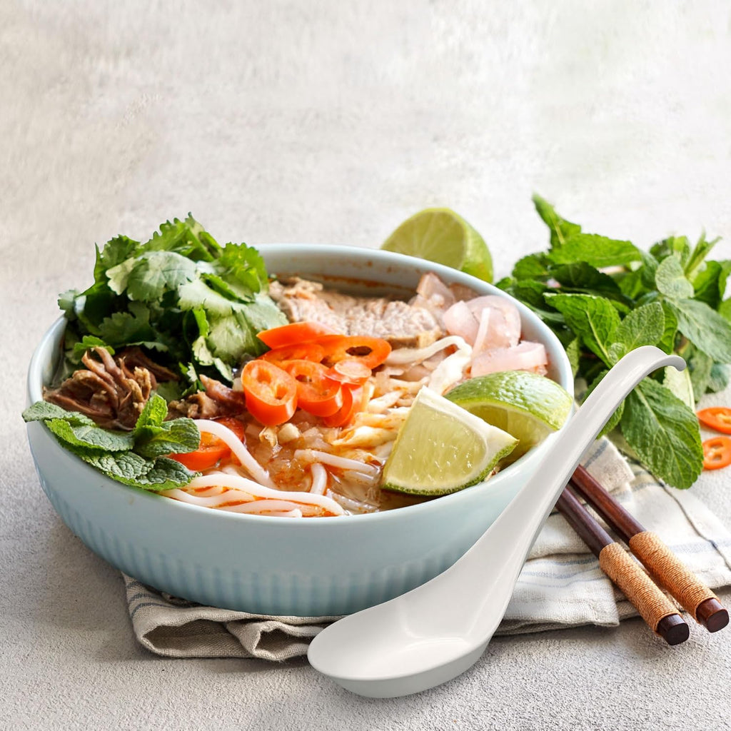 Disposable PLA Cornstarch Asian Soup Spoons with Hook Plastic-Free, 600 PK | Anti-Slip Hook Design,Eco-friendly,Heavy Duty,Crystalized,Take-out,Ramen,Pho,Noodles,Hot Soup,Hakoware,Chinese,Wonton,Cutlery
