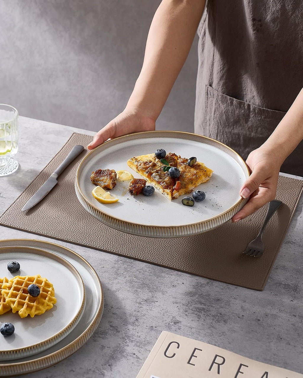 famiware Star 10/8 inches Dinner Plates Set for 6, Cappuccino White | Fine Stoneware Kitchen Plates for Salad, Dessert, Double Reactive Glaze, Microwave Dishwasher Safe, Lead-free, Cadmium-free