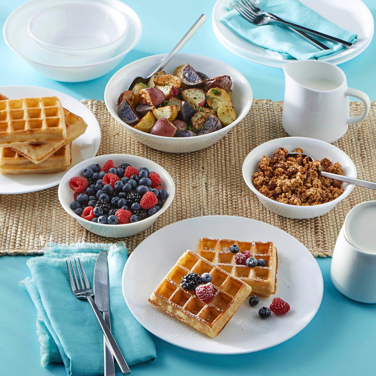 Corelle Vitrelle 6-Piece Soup/Cereal Bowl Set Triple Layer Glass and Chip Resistant, 18-Oz Lightweight Round Bowls, Winter Frost White