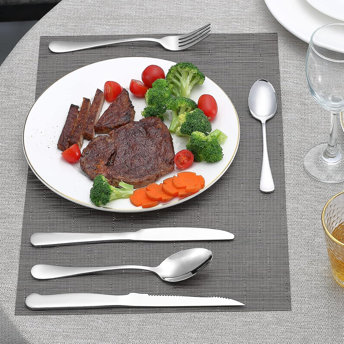 Eisinly 20-Piece Silverware Set with Steak Knives, Mirror Polished | Service for 4, Food Grade Stainless Steel, Ergonomic Design, Dishwasher Safe, Ideal for Home Restaurant Hotel