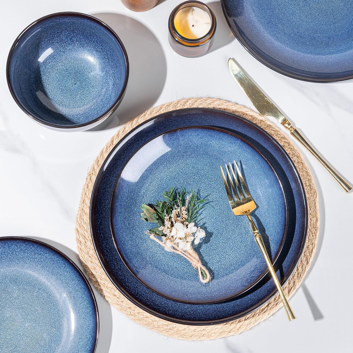 LERATIO Ceramic Dinner Plates Set of 4,10.5 Inch Reactive Glaze Plate Sets | Porcelain Modern Shape Dinnerware Dishes Set for Kitchen,Microwave&Dishwasher&Oven Safe,Scratch Resistant-Blue