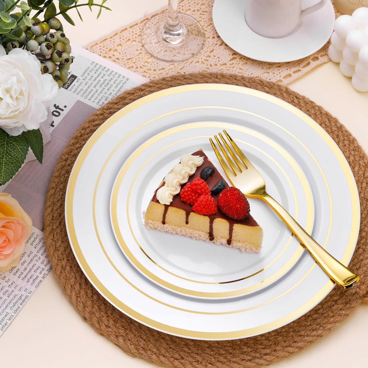 BESTSTAR 100PCS White Plastic Plates for Party | 10.25 Inch Disposable Plates with Gold Rim, Heavy Duty Dinner Plates for Party, Wedding and Birthday